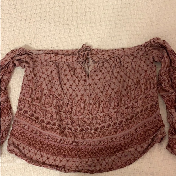 Aero long sleeve off the shoulder too - Picture 3 of 3